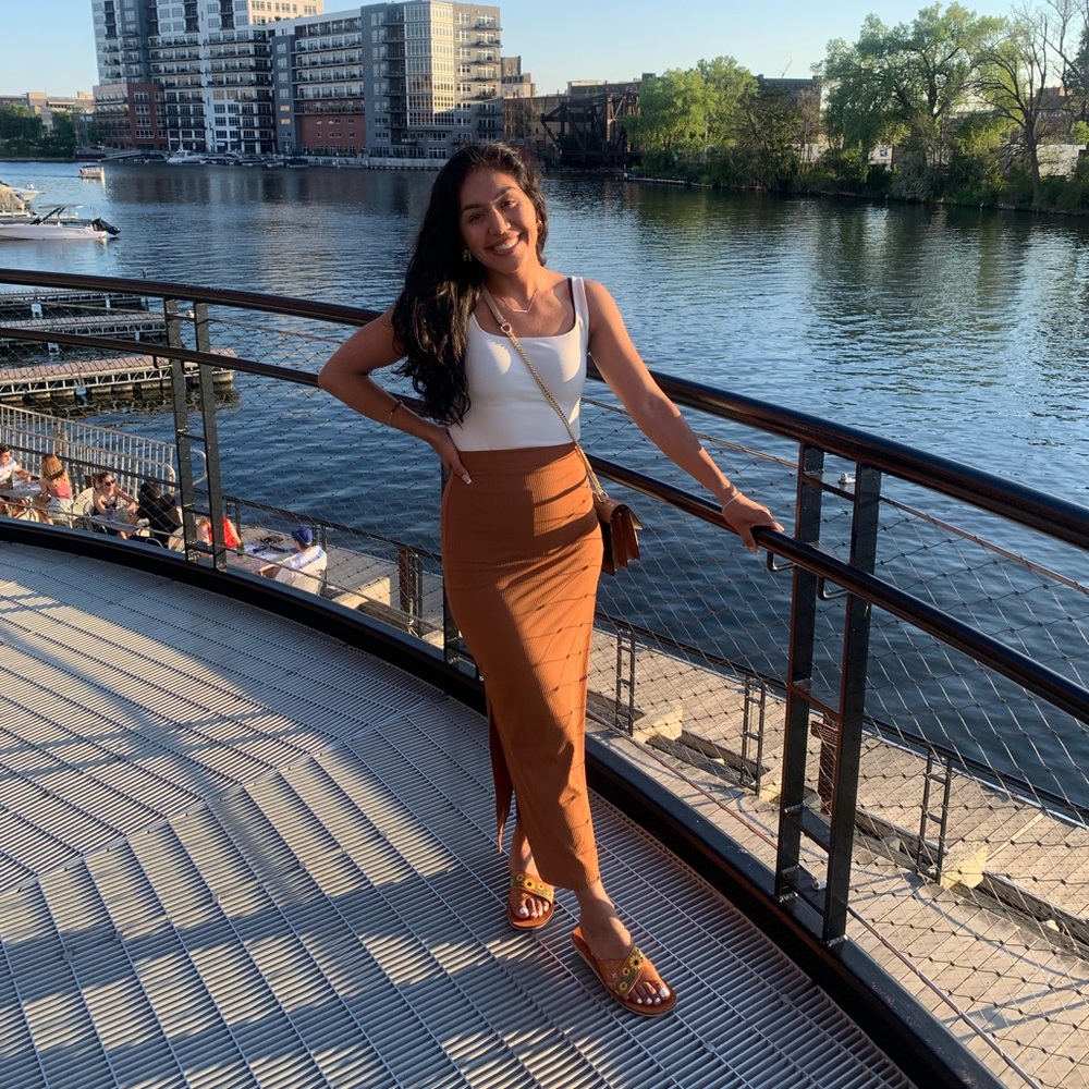 Meet your Posher, Lesley